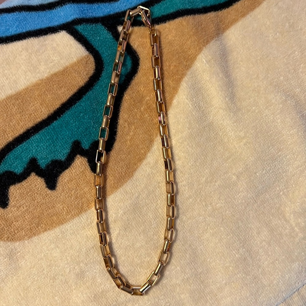 Gold chunky chain